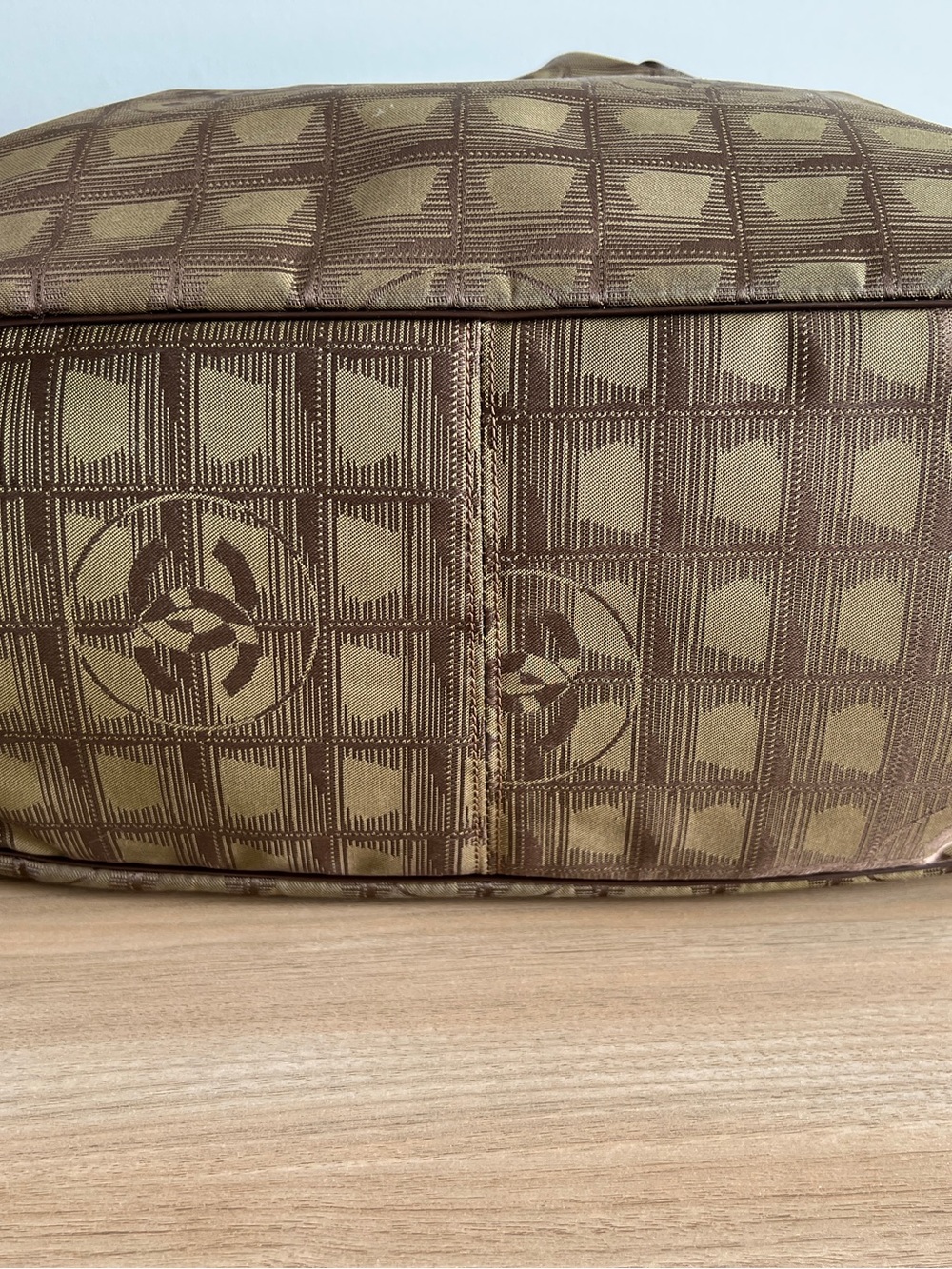CHANEL Vintage “New Travel” Chocolate Bar Nylon Tote Bag - Picture 8 of 14